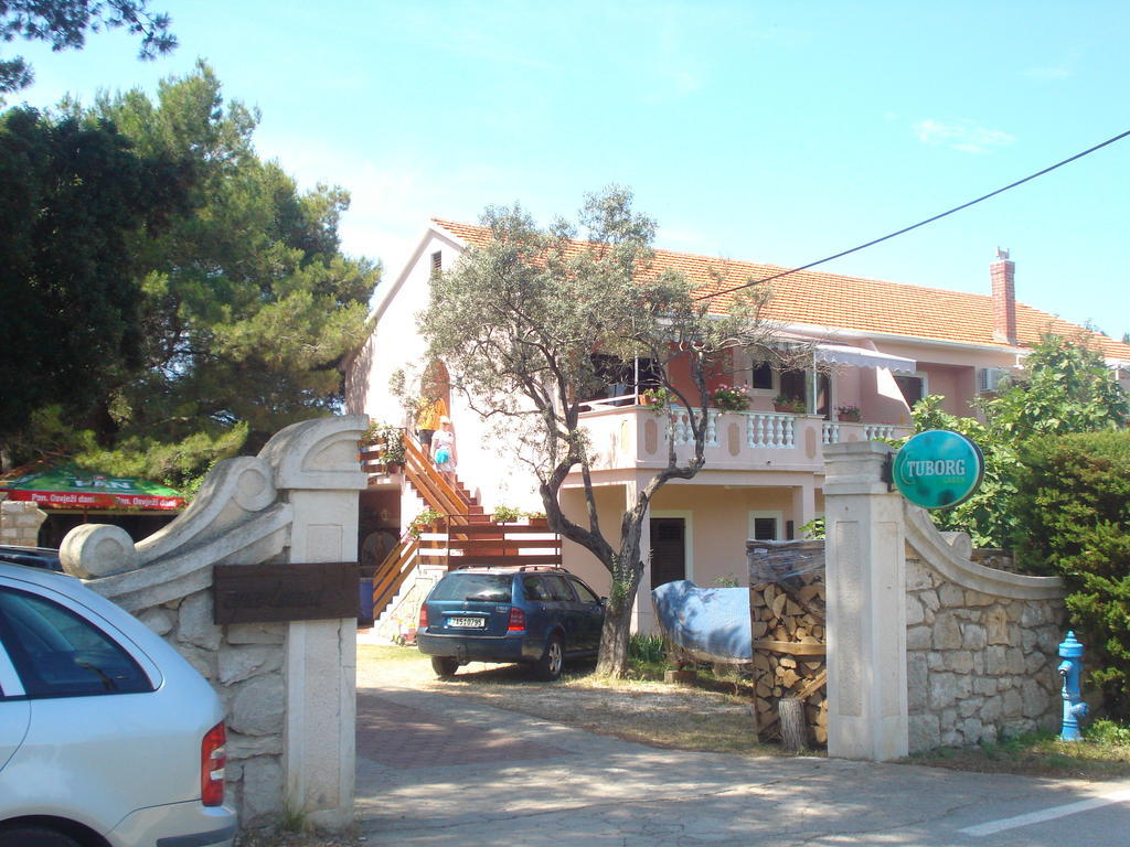 אוגייאן Apartments Vidakovic מראה חיצוני תמונה